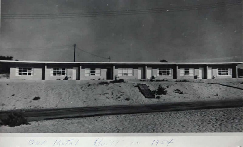 Lake Shore Motel (Kennys Lakeshore Motel) - Old Photo From Bob Kenny (newer photo)